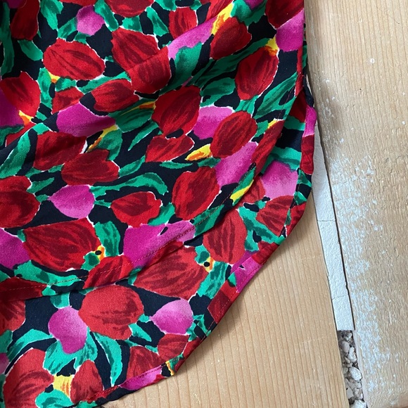 Vintage Victoria Secret robe - Picture 8 of 8